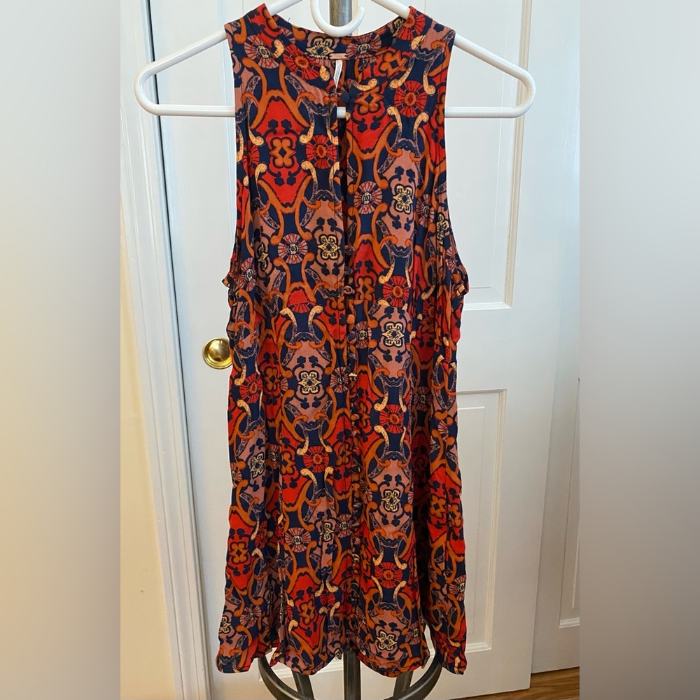 Free People Button Up Dress, Red/Orange/Navy Pattern, Size 2, EUC